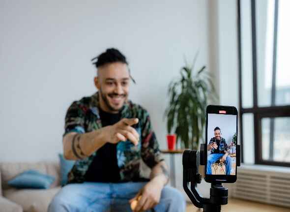 The pros and cons of becoming an influencer